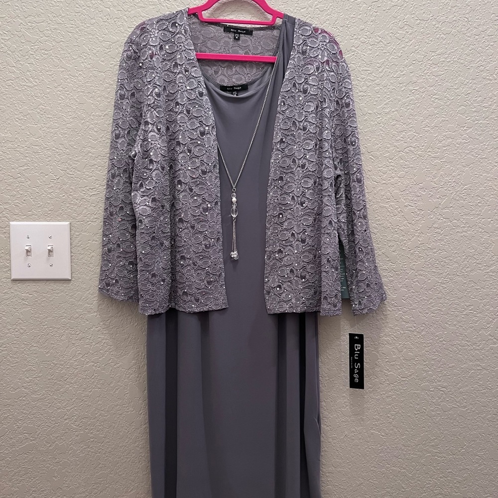 NEW Women’s Blu Sage Silver 2 pc Sequence Dress with Necklace Attached size 16